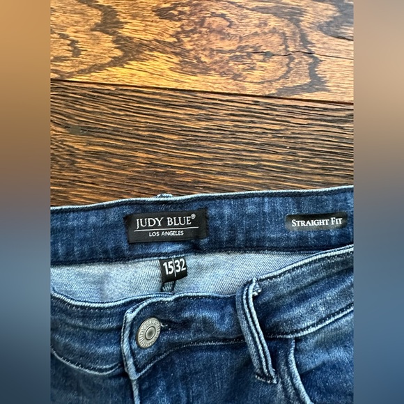 Judy Blue Straight Fit Raw Hem Denim Jeans Style#JB82464MD Size 15/32 - Picture 3 of 7